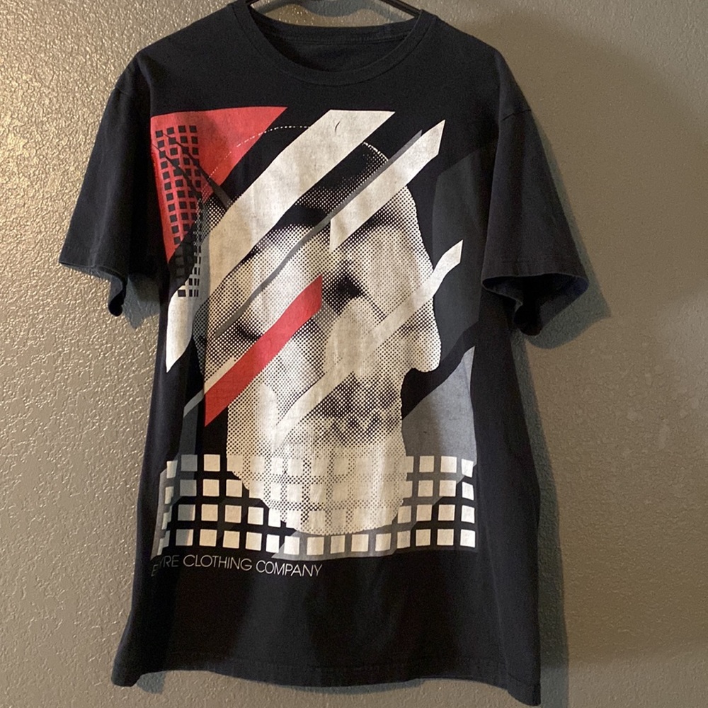 ✨5 for $25✨ Men's empyre Skull t-shirt